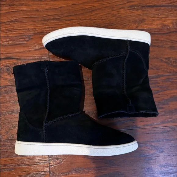 {UGG} Alameda Cuffable "Black" ankle boots - Picture 6 of 10